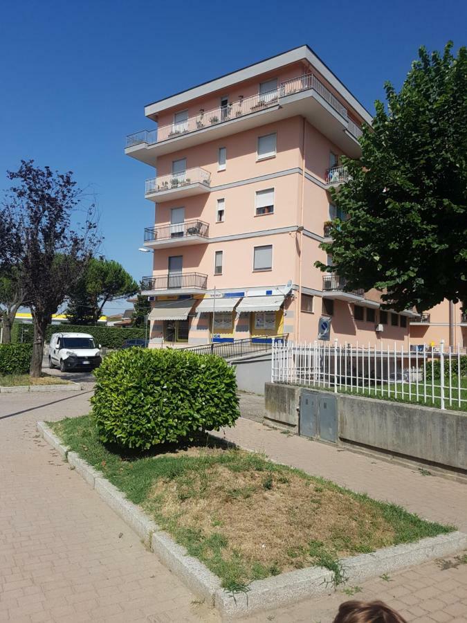 Appartamento Panoramico Ницца-Монферрато Экстерьер фото